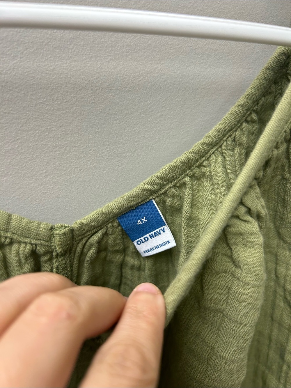 Old Navy Women’s Tie Shoulder Green Tank Top - Picture 4 of 5
